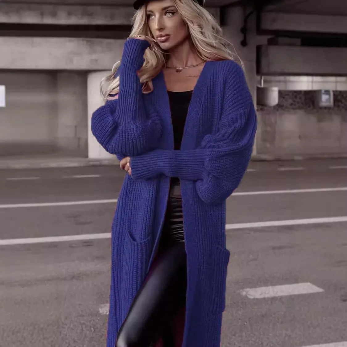 Cardigan Lungo Lavorato a Maglia con Tasche e Maniche a Palloncino